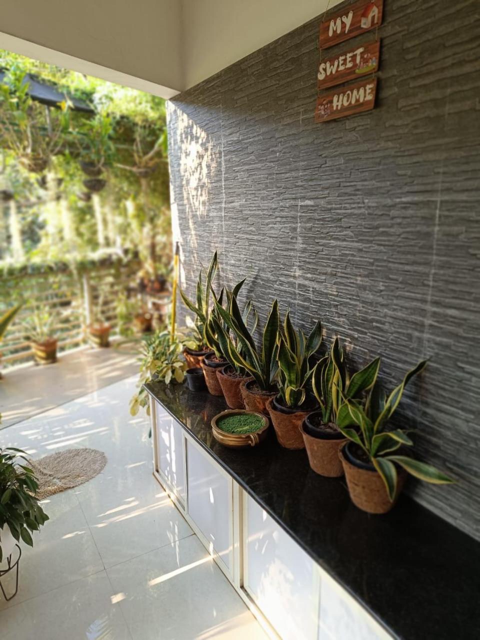 Chaithritha Ladies Homestay Thiruvananthapuram Zewnętrze zdjęcie