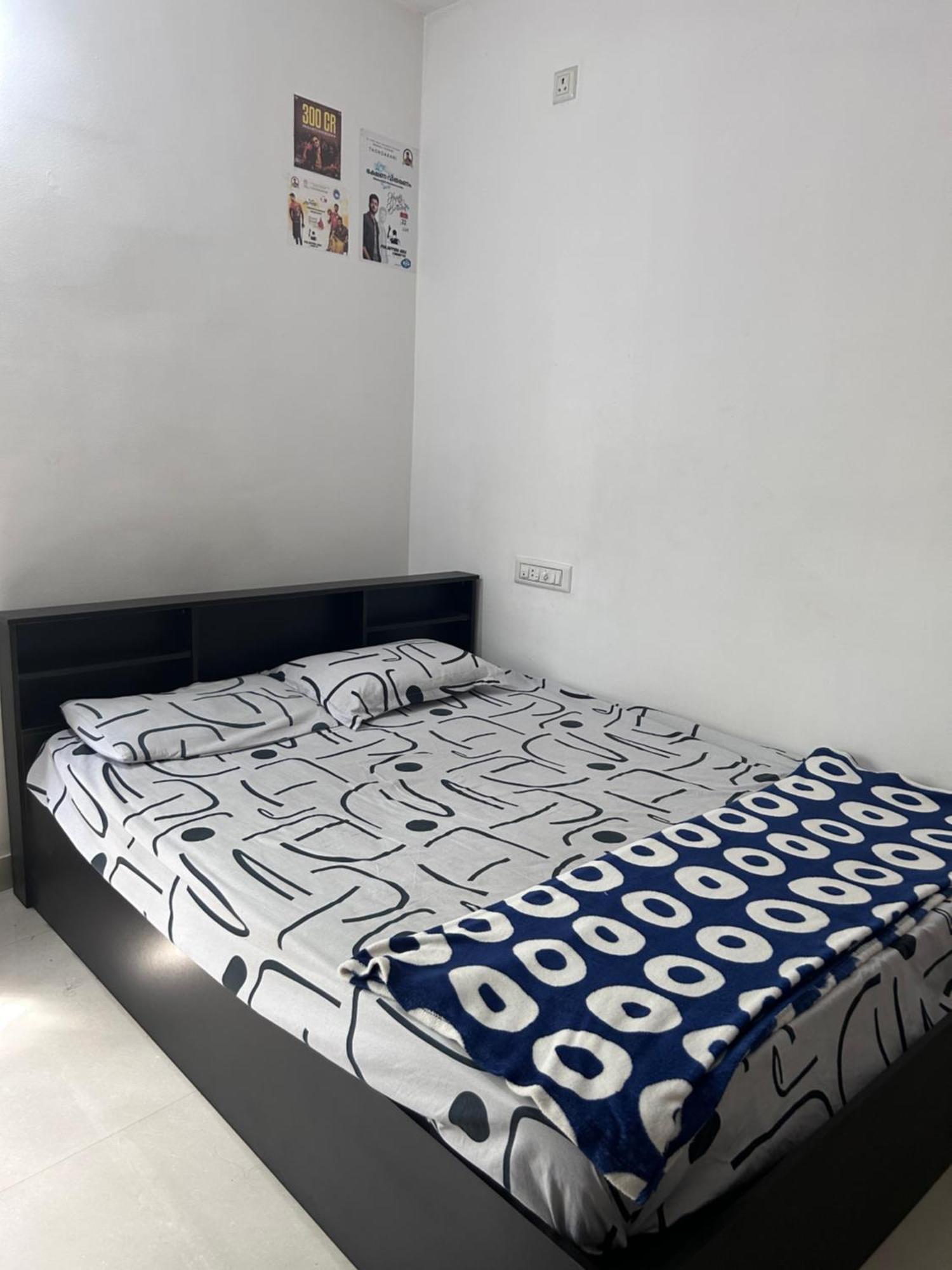 Chaithritha Ladies Homestay Thiruvananthapuram Zewnętrze zdjęcie