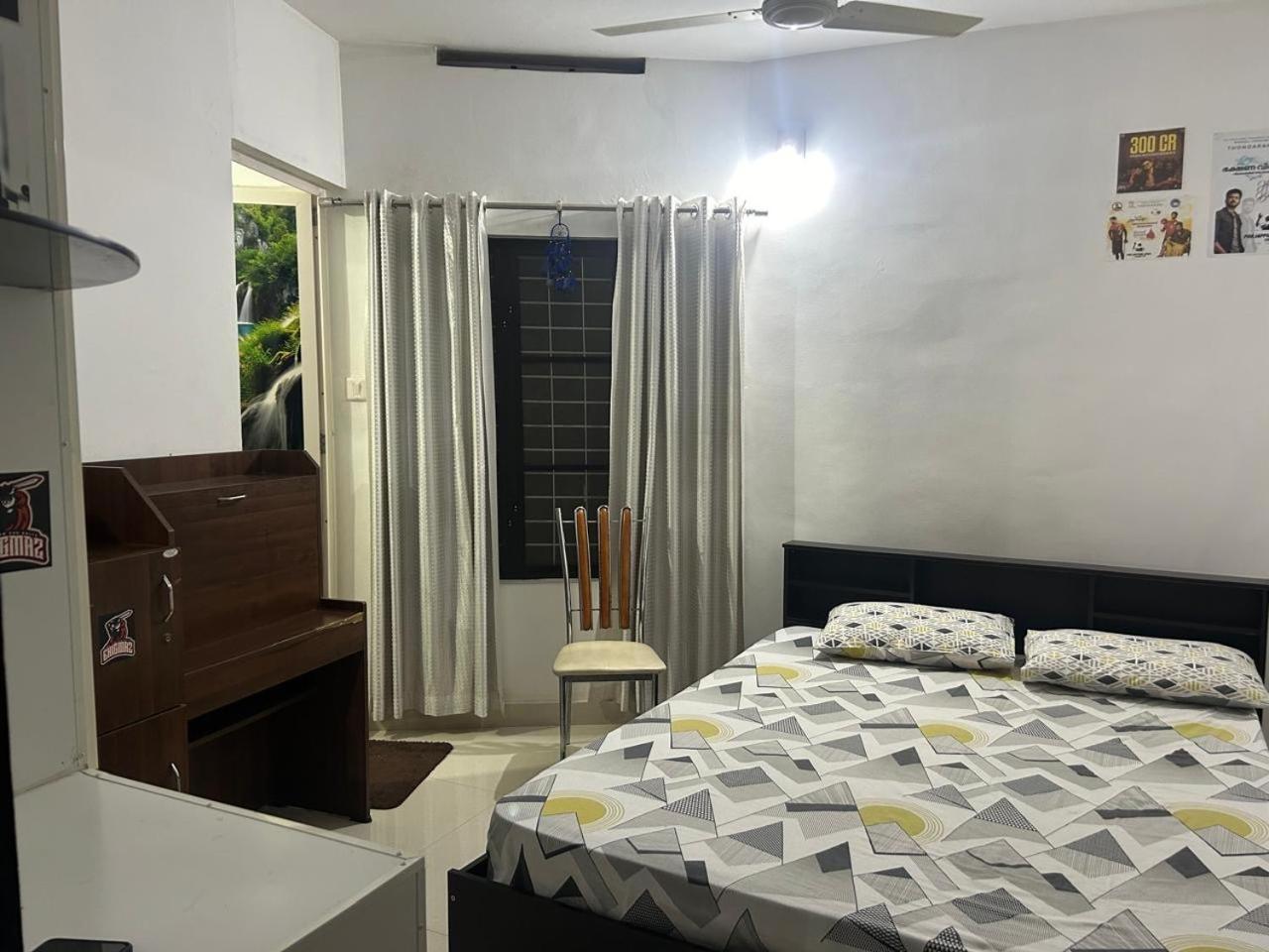 Chaithritha Ladies Homestay Thiruvananthapuram Zewnętrze zdjęcie